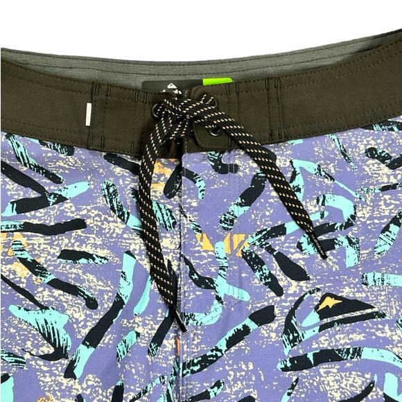 QUIKSILVER Highline Boys Board Shorts 28/14 NWOT - Picture 3 of 6